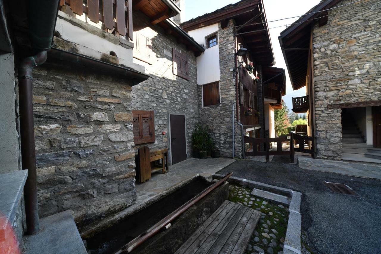 Maison I Love Mont Blanc Courmayeur Buitenkant foto
